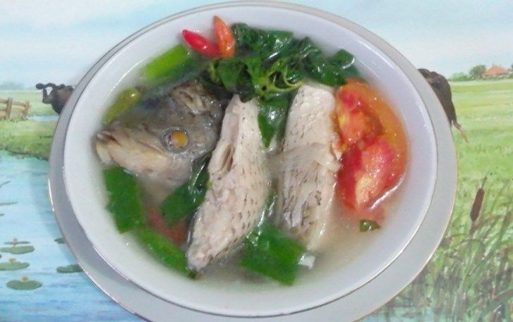 Mbak Lili's Gurame Soup: The Secret Flavor That Makes Cilacap Residents Queue